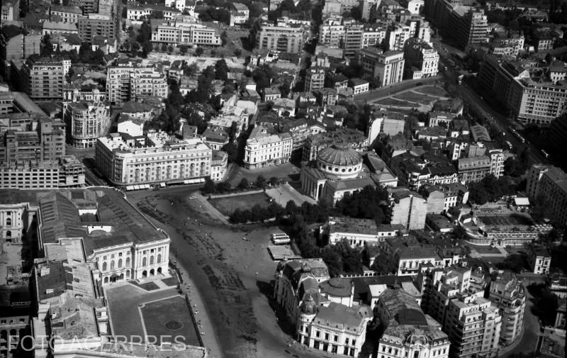 Ateneul Roman si Calea Victoriei (partial), Foto: Agerpres