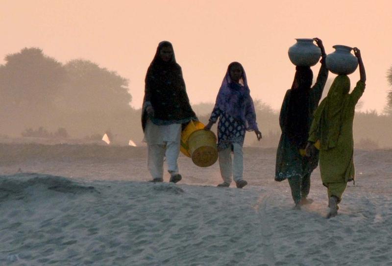 Femei din Pakistan, regiunea Hyderabad, Foto: Zuma Press/ Profimedia