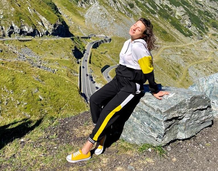 Cristina, tânăra cu parapareză spastică, Foto: Arhiva personala