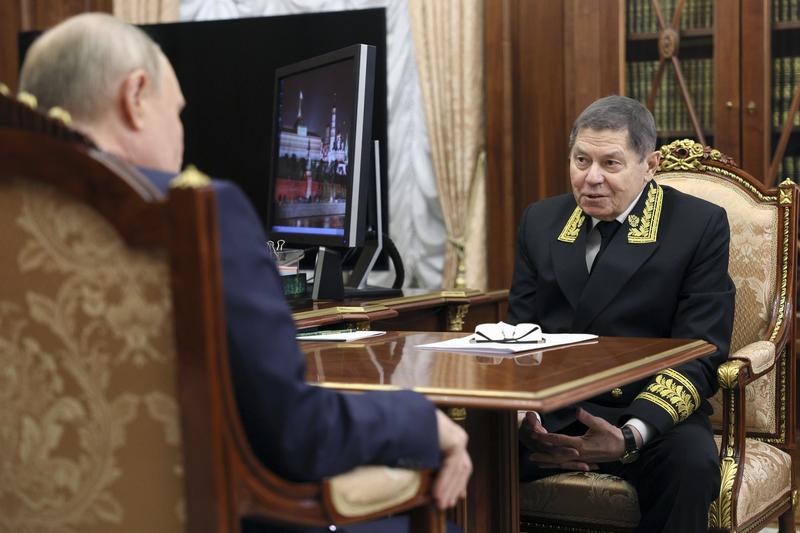 Viaceslav Lebedev, într-o întâlnire cu Vladimir Putin la Kremlin, Foto: Alexander Kazakov / AP / Profimedia