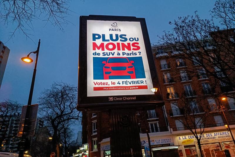 referendum la Paris pentru cresterea taxelor de parcare pentru SUV-uri, Foto: Riccardo Milani / AFP / Profimedia Images