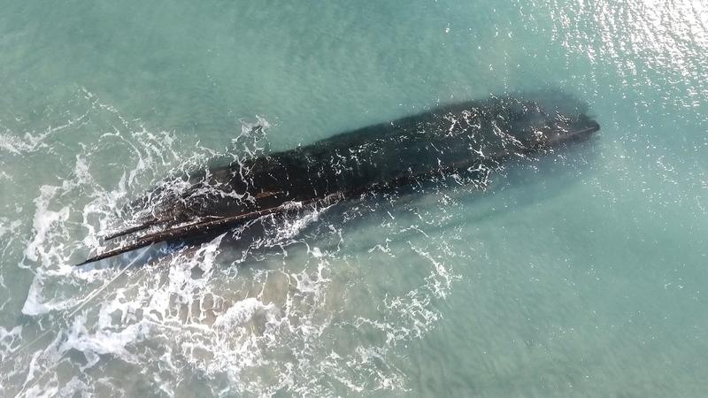 O epavă a unei nave din secolul al XIX-lea a apărut recent în largul coastelor din Newfoundland, în estul Canadei, Foto: Corey Purchase / AFP / Profimedia