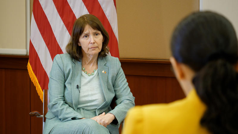 Kathleen Kavalec, ambasadoarea SUA în România , Foto: Hotnews