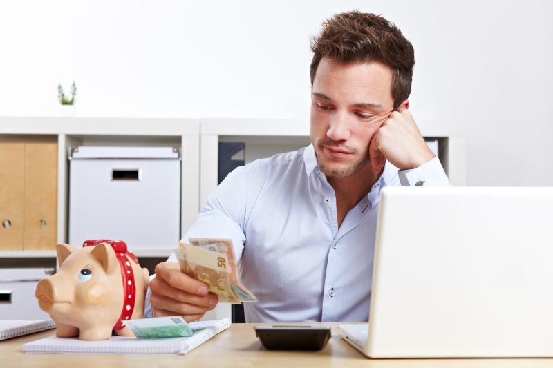 Bani pentru pensie, Foto: Robert Kneschke / Dreamstime.com