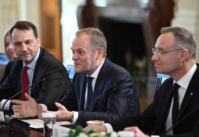 Donald Tusck si Andrzej Duda la Casa Alba, Foto: Brendan Smialowski / AFP / Profimedia