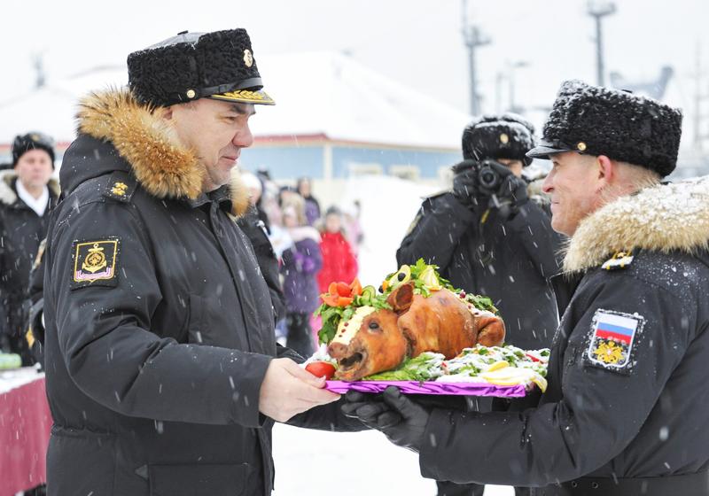 Amiralul Alexandr Moiseev (stanga), Foto: TASS / ddp USA / Profimedia Images