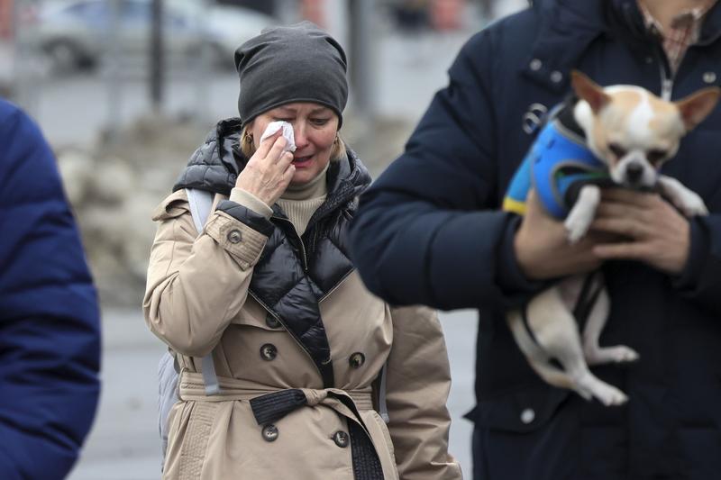 Șoc la Moscova după atacul mortal dintr-o sală de concerte, Foto: Vitaly Smolnikov / AP / Profimedia