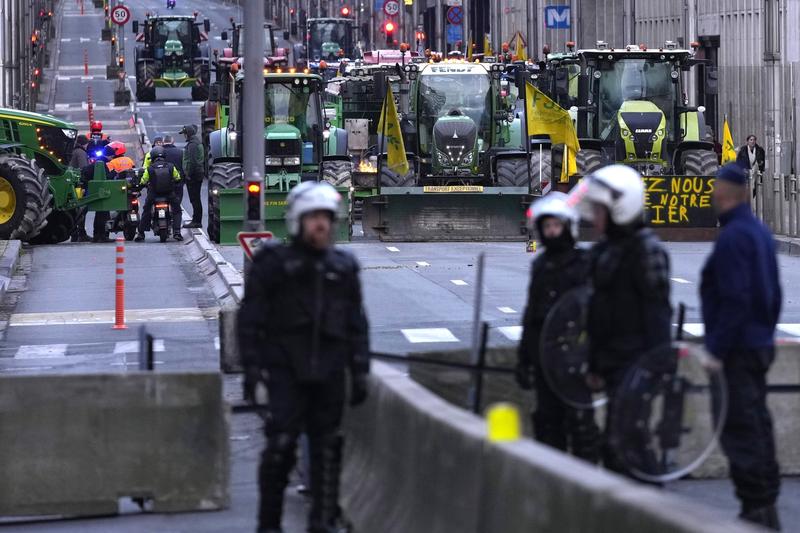 Proteste ale fermierilor în Bruxelles, Foto: Virginia Mayo / AP / Profimedia