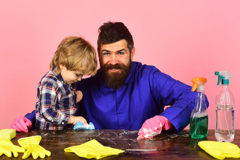 Tată și fiu, Foto: © Photosvit | Dreamstime.com