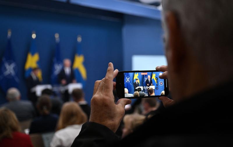 Premierul suedez Ulf Kristersson la o conferinta de presa comuna cu secretarul general al NATO, Jens Stoltenberg, Foto: Jonathan Nackstrand / AFP / Profimedia Images