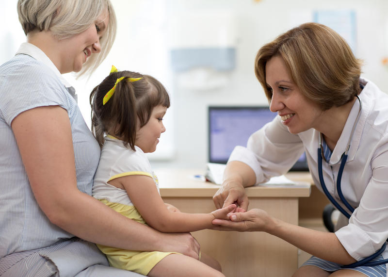 Dezvoltarea unui copil trebuie evaluată periodic de medic, Foto: © Oksun70 | Dreamstime.com