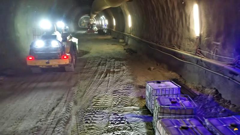 Tunel in constructie pe autostrada A1 Sibiu - Pitesti, Foto: Captura YouTube / Asociatia Pro Infrastructura