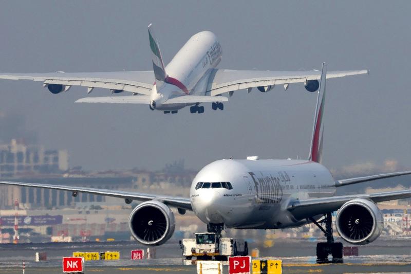 Avioane pe ​aeroportul internaţional din Dubai, Foto: GIUSEPPE CACACE / AFP / Profimedia