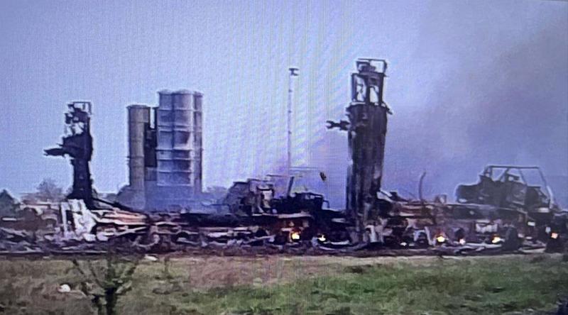 Un sistem rusesc antiaerian S-400 Triumph, posibil distrus de un atac ucrainean, Foto: east2west news / WillWest News / Profimedia