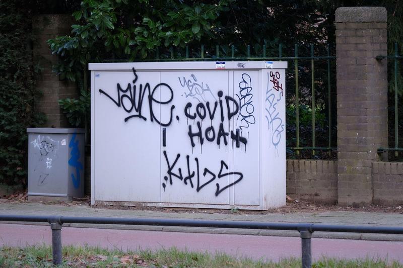 Covid graffiti, Foto: Erik Koole / Alamy / Alamy / Profimedia