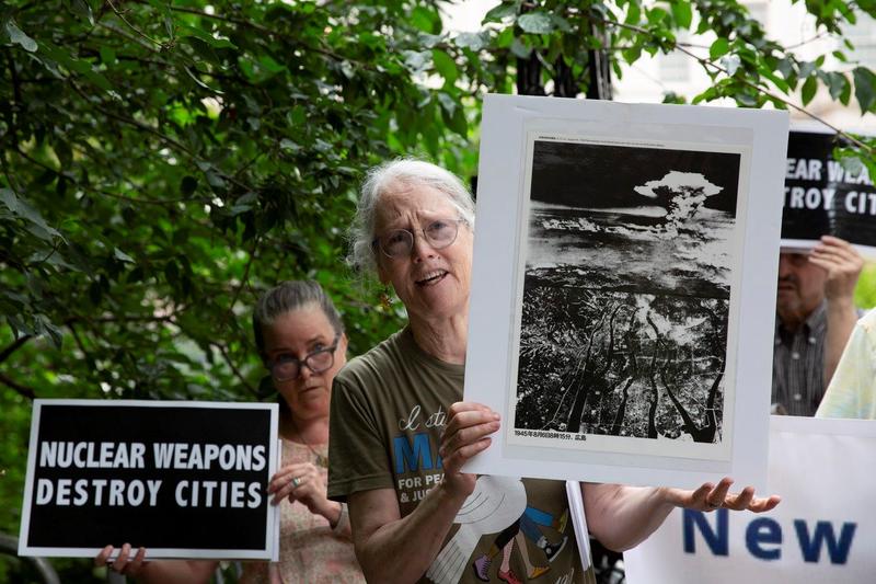 Protest la New York pentru abolirea armelor nucleare, Foto: Gina M Randazzo/ZUMA Press Wire) / SplashNews.com / Splash / Profimedia