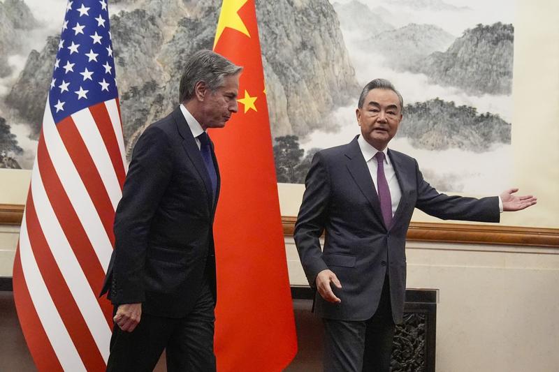 Secretarul de stat SUA Antony Blinken și ministrul de Externe al Chinei, Wang Yi , Foto: Mark Schiefelbein / AFP / Profimedia
