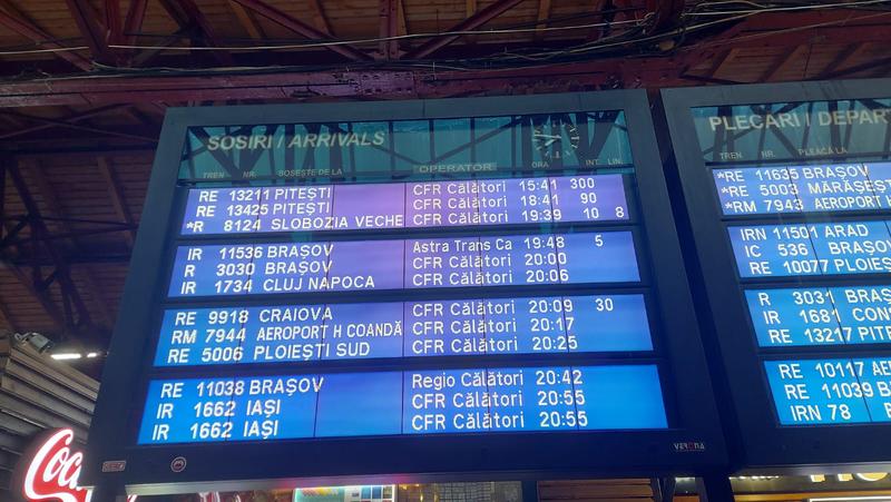 300 min intarziere, Foto: Hotnews