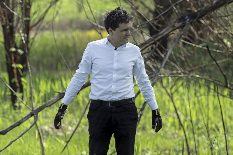 Nicușor Dan la o acțiune de ecologizare în Delta Văcărești, Foto: Inquam Photos / Malina Norocea