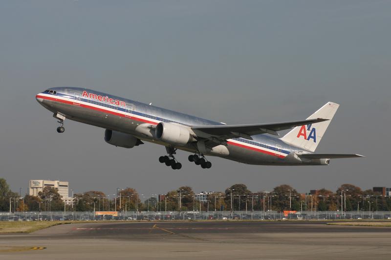 avion al companiei American Airlines , Foto: TRISTAR PHOTOS / Alamy / Alamy / Profimedia