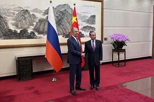 Serghei Lavrov și Wang Yi, Foto: Russian Foreign Ministry Press Service telegram channel / AP / Profimedia