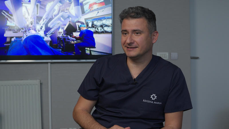 Dr. Victor Titirez oferă consultații și face intervenții chirurgicale în cadrul Spitalul Euroclinic din București, parte din Rețeaua de Sănătate Regina Maria, Foto: Regina Maria