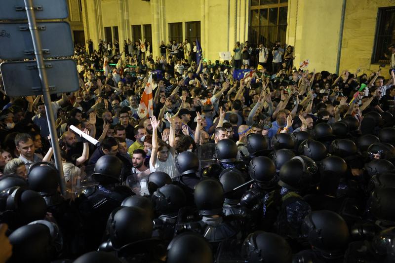 Protest în Tbilisi împotriva legii ruse, Foto: Giorgi ARJEVANIDZE / AFP / Profimedia