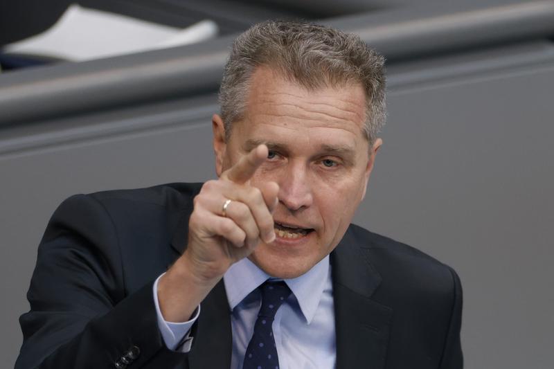 Petr Bystron, deputat din partea partidului german de extremă-dreapta Alternativa pentru Germania (AfD), se adresează Bundestag-ului, la Berlin, pe 19 ianuarie 2023. , Foto: Odd ANDERSEN / AFP / Profimedia