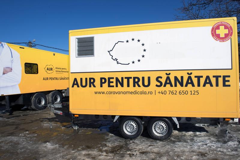 Caravana medicală a AUR, la Șinca Nouă, în județul Brașov, Foto: Jean-Christian Tirat / Sipa Press / Profimedia