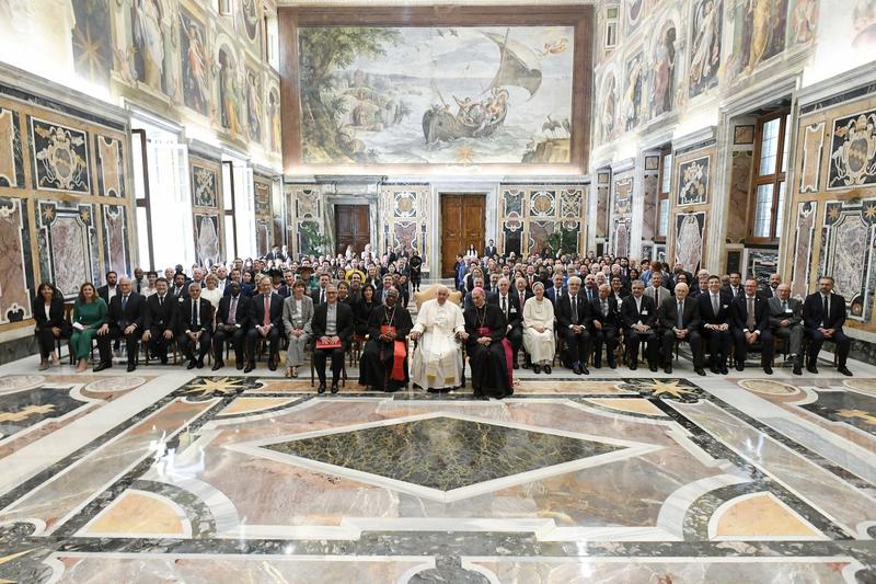 Papa Francisc îi primește într-o audiență privată pe participanții la Reuniunea patronată de Academiile Pontificale de Științe, la Vatican., Foto: IPA/ABACA / Abaca Press / Profimedia