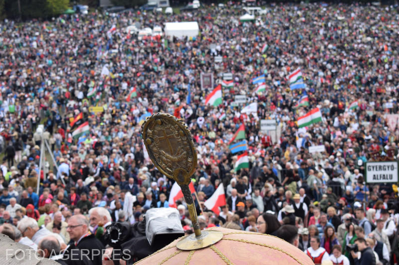 Marele pelerinaj de Rusaliile Catolice de la Şumuleu Ciuc, Foto: Agerpres