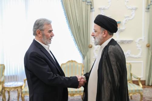 Liderul Hamas, Ismail Haniyeh și președintele irania Ebrahim Raisi, Foto: Iranian Presidency Office / Sipa Press / Profimedia