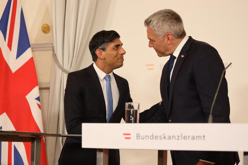 Premierul britanic Rishi Sunak, alături de cancelarul autriac Karl Nehammer, la Viena, Austria 21 mai 2024., Foto: Karl Schoendorfer / Shutterstock Editorial / Profimedia