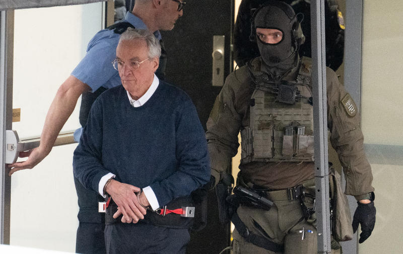 Printul Heinrich al XIII-lea Reuss la prima zi a procesului extremistilor care au vrut sa rastoarne violent guvenrul german, Foto: Boris Roessler / DPA / Profimedia