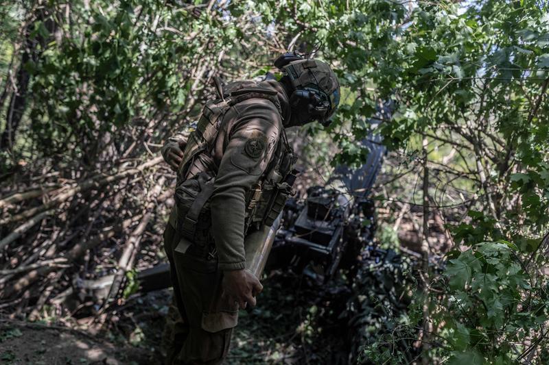 Soldat ucrainean pe frontul din kremina, regiunea Donețk, Foto: AA/ABACA / Abaca Press / Profimedia