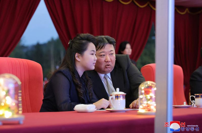 Kim Jong Un și fiica sa, Ju Ae, Foto: STR / AFP / Profimedia