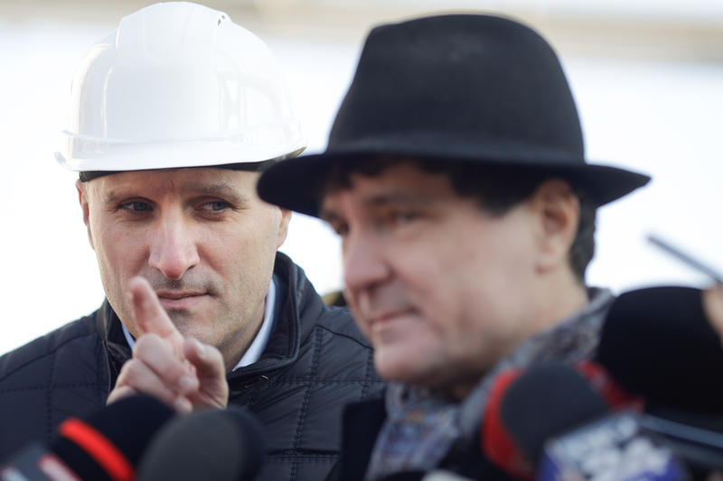 Nicușor Dan, primarul general al Capitalei și Claudiu Crețu, administrator ELCEN București, Foto: Inquam Photos / George Călin