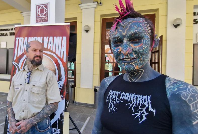 Nes, una dintre cele mai tatuate femei din lume, prezenta pentru prima data la un festival de tatuaje din Romania, la Transilvania Tattoo Expo de la Sibiu., Foto: Agerpres