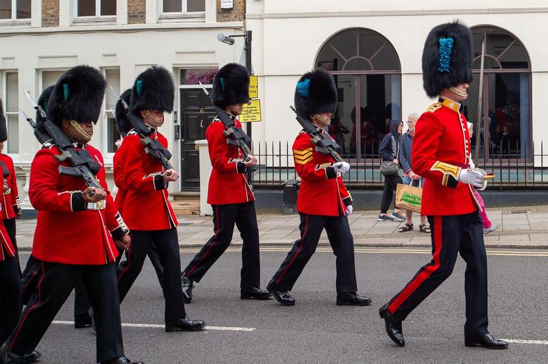 Soldații britanici se deplasează de la Victoria Barracks până la Castelul Windsor pentru schimbarea Gărzii. Windsor, Berkshire, Marea Britanie, 16 mai 2024, Foto: Maureen McLean / Alamy / Alamy / Profimedia