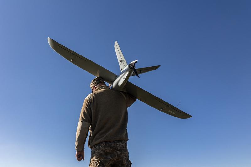 Ucrainenii folosesc în mod frecvent dronele pe câmpul de luptă, Foto: Diego Herrera Carcedo / AFP / Profimedia