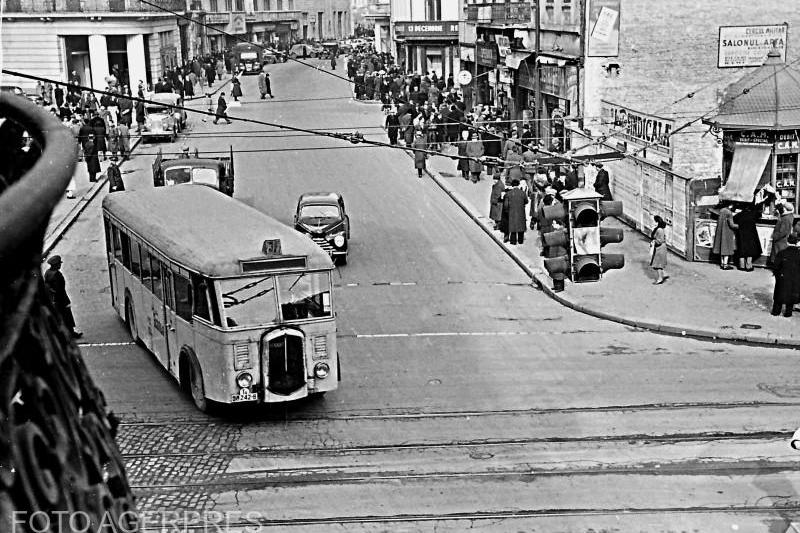 Imagine de pe Calea Victoriei - 1950, Foto: AGERPRES FOTO/ARHIVA ISTORICA