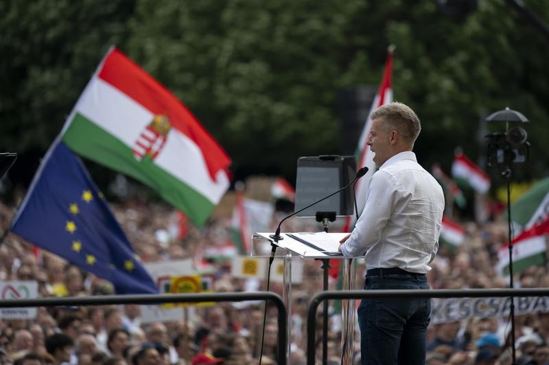Miting anti-Orban organizat de Peter Magyar, Foto: Denes Erdos / AP / Profimedia