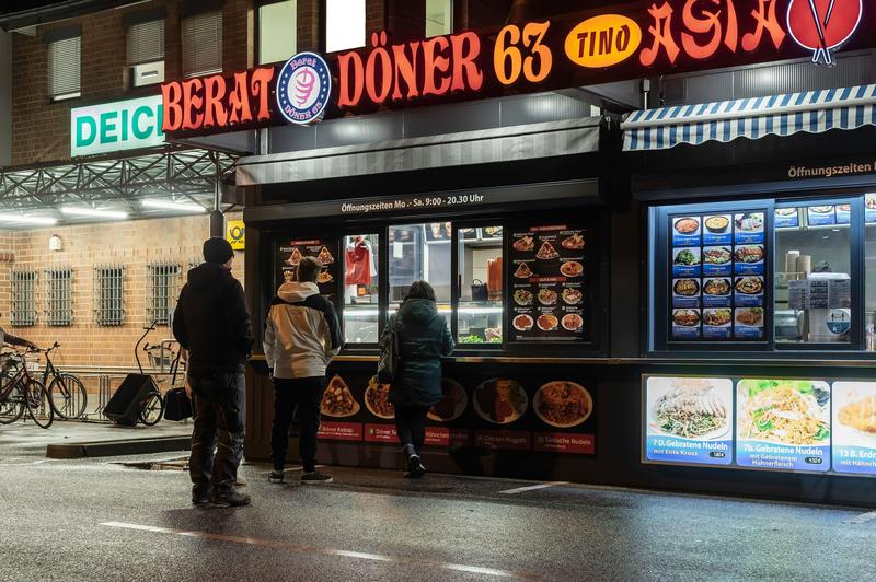 Prețul kebabului a crescut foarte mult în Germania, Foto: Ronald Rampsch / Alamy / Alamy / Profimedia