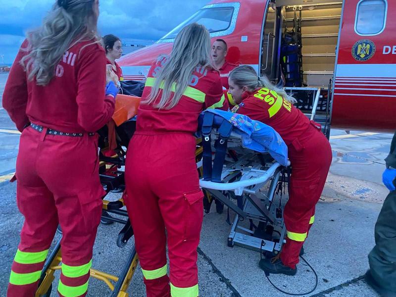 Florin Piersic transferat la Institutul Matei Bals din Capitala, Foto: Inspectoratul General de Aviație al M.A.I