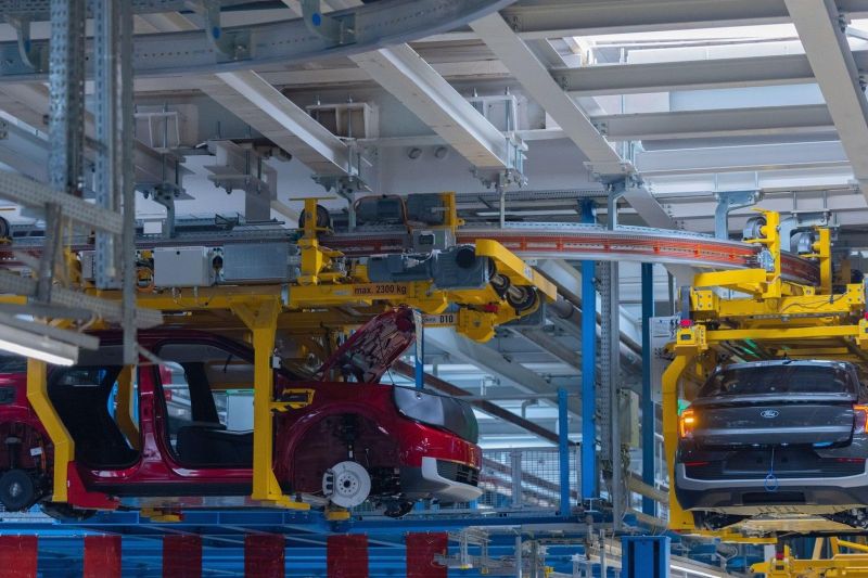 Ford va anunța noi runde de concedieri la câteva fabrici din Europa