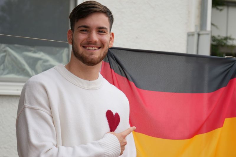 Portarul juniorilor Germaniei vrea să joace pentru România