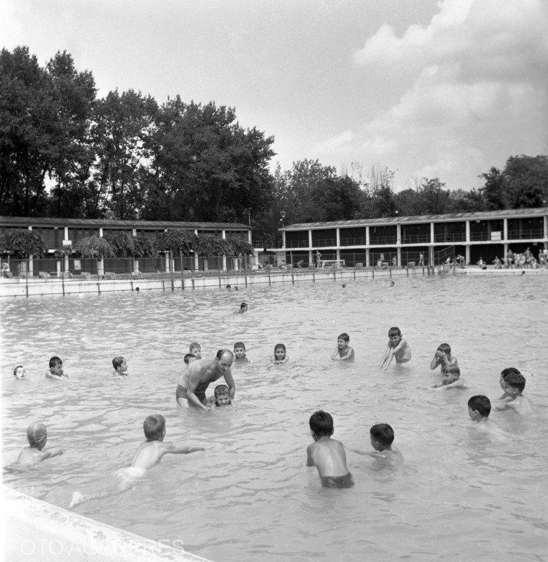 Ștrandul Tineretului din București în 1960 / FOTO: Agerpres