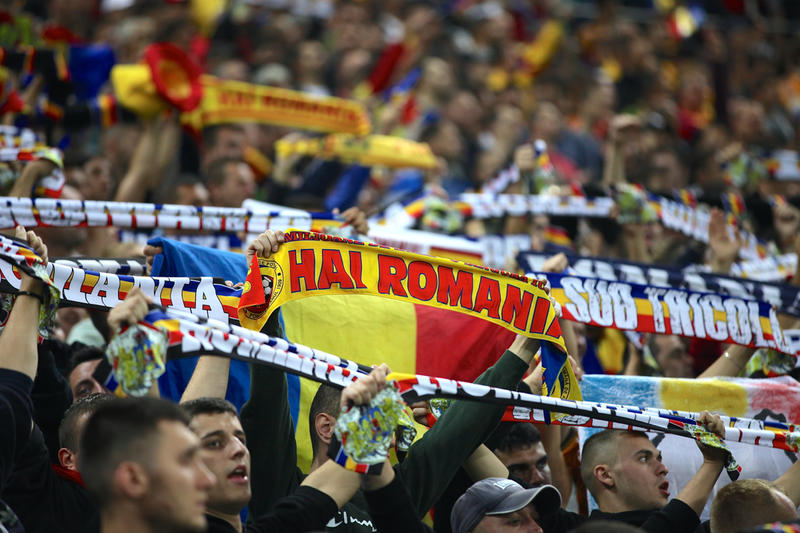 Suporteri romani pe Arena Nationala, Foto: HotNews / Dan Popescu