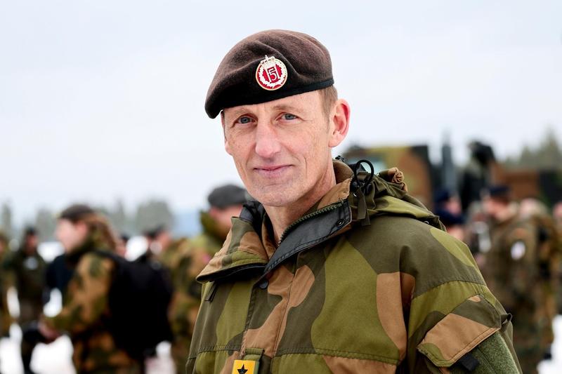 Generalul Eirik Kristoffersen, șeful armatei norvegiene, Foto: NTB Scanpix / Alamy / Alamy / Profimedia