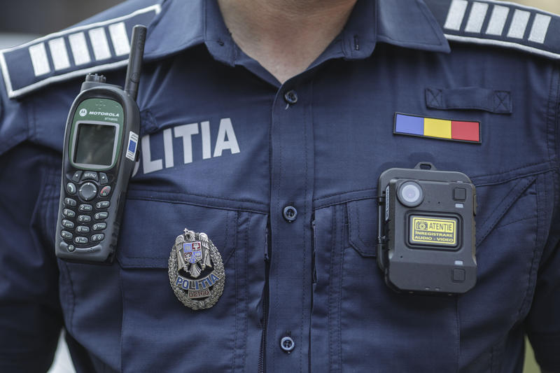 Uniforma de politist, Foto: Inquam Photos / Octav Ganea